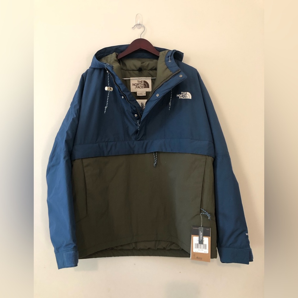 The NorthFace windjammer jacket, NWT